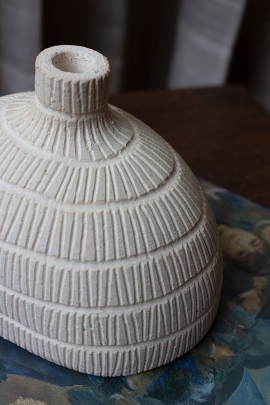 Fawn Half-Moon Vase - Mini
