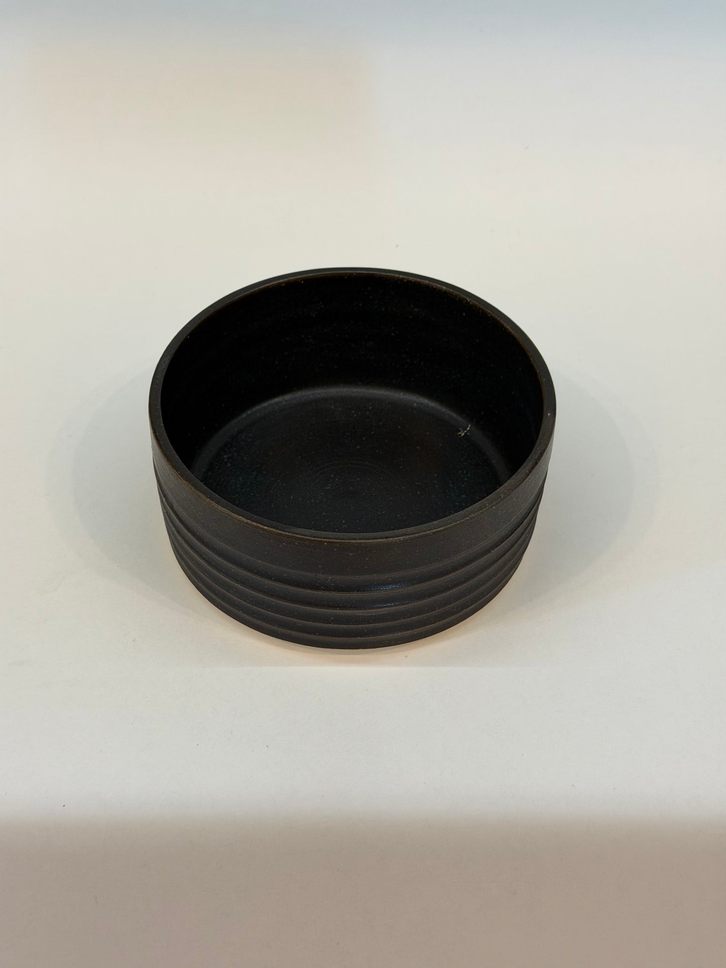 Ribbed Black Snack Bowl