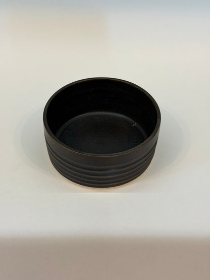 Ribbed Black Snack Bowl